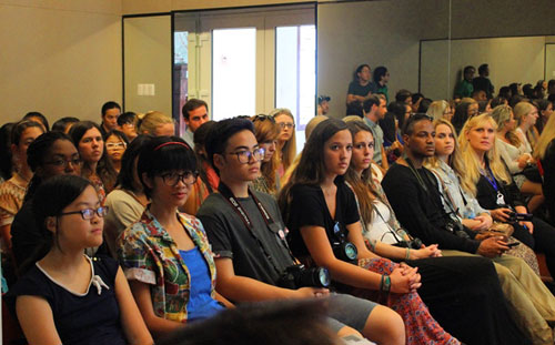 Vietnamese traditional music introduced to American students